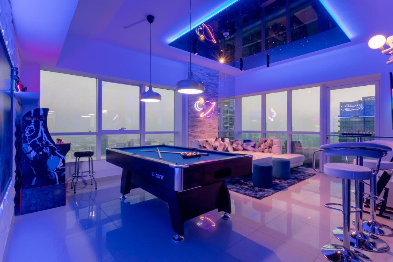 Next'House - Skyview Host Hostel Дубай Екстериор снимка