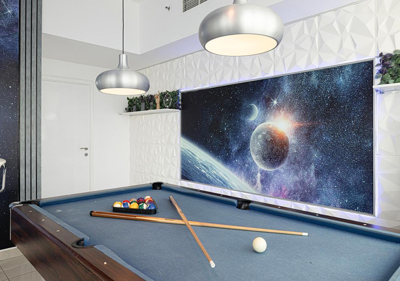Next'House - Skyview Host Hostel Дубай Екстериор снимка