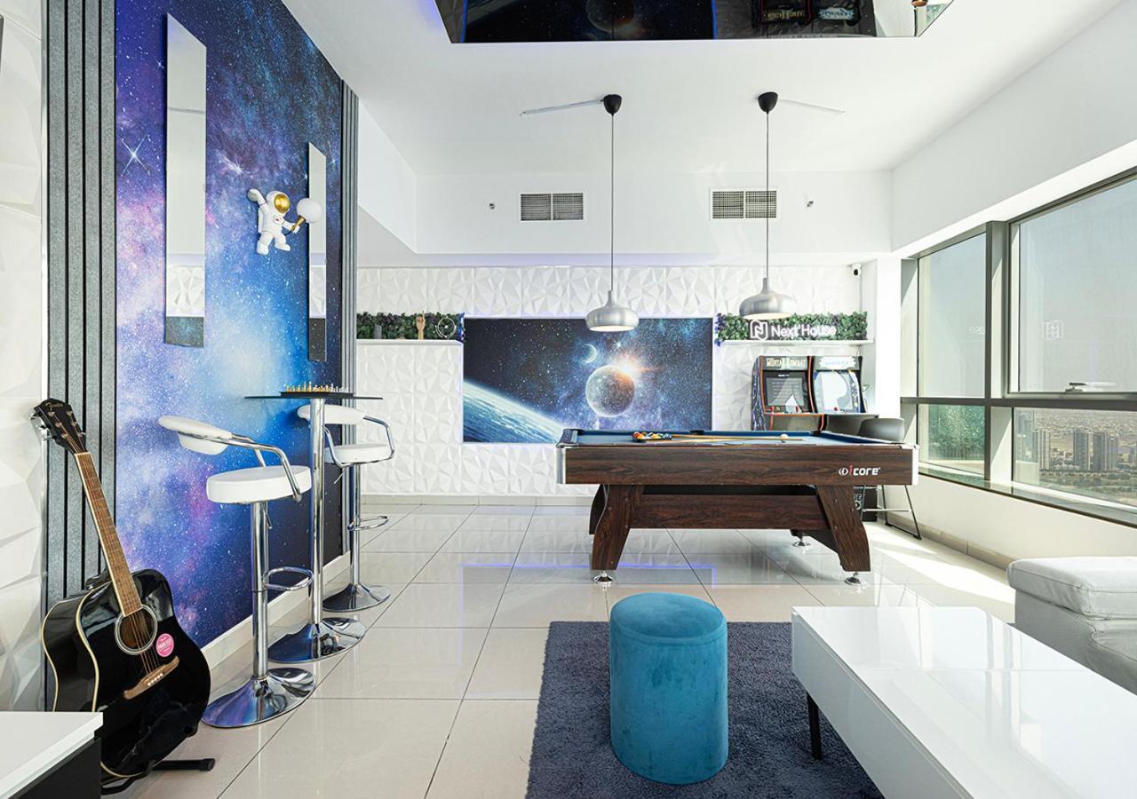 Next'House - Skyview Host Hostel Дубай Екстериор снимка