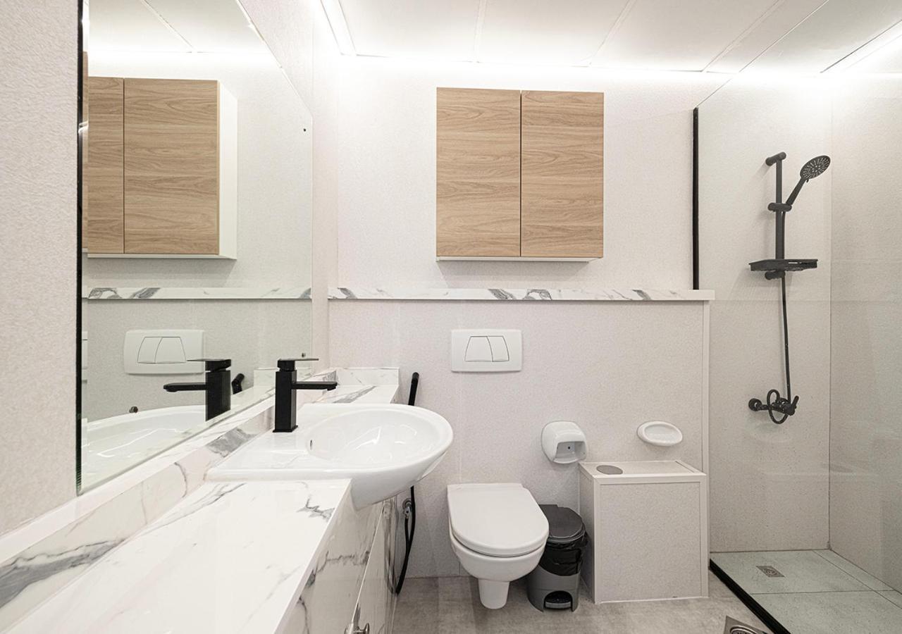 Next'House - Skyview Host Hostel Дубай Екстериор снимка