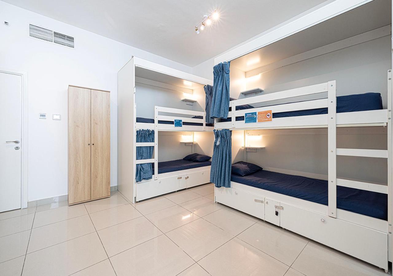 Next'House - Skyview Host Hostel Дубай Екстериор снимка